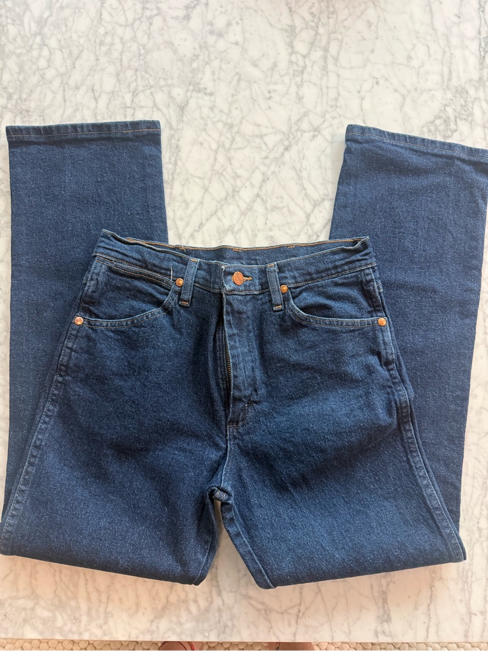 Wrangler Indigo Blue Relaxed Fit Men's Jeans